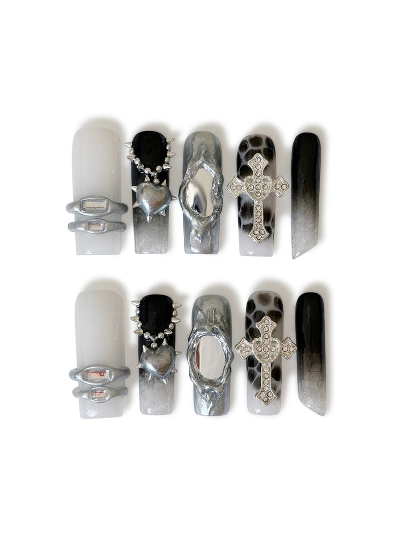 MIRROR COLLECTION