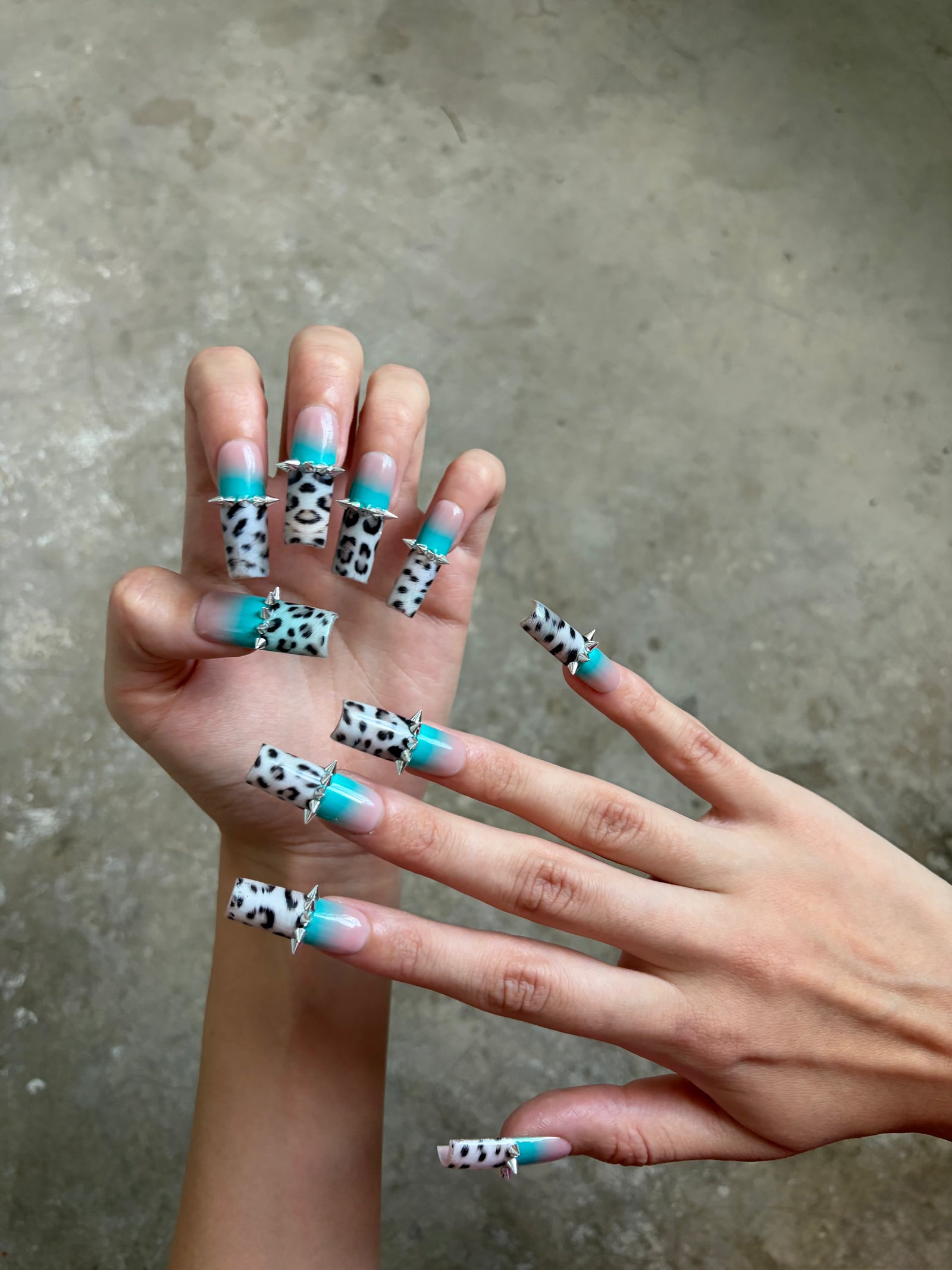 TURQUOISE LEOPARD