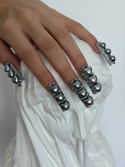 CHROME HEARTS